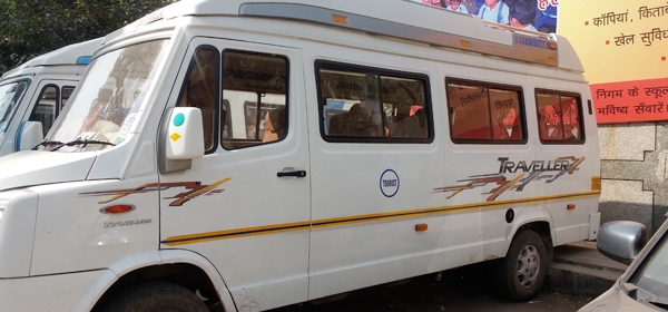 16 seater luxury tempo traveller in delhi